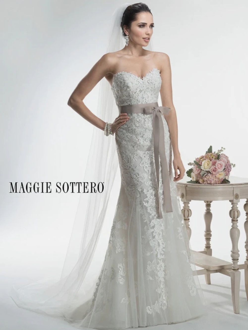 Maggie Sottero Annette size 4